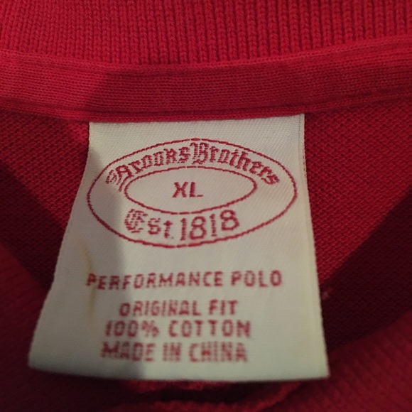 Red, polo shirt. - Picture 2 of 3